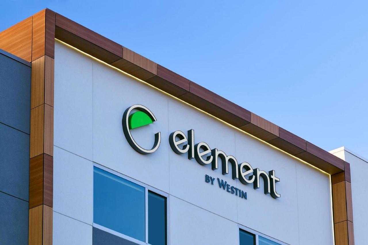 Element Hampton Peninsula Town Center Hotel Eksteriør billede